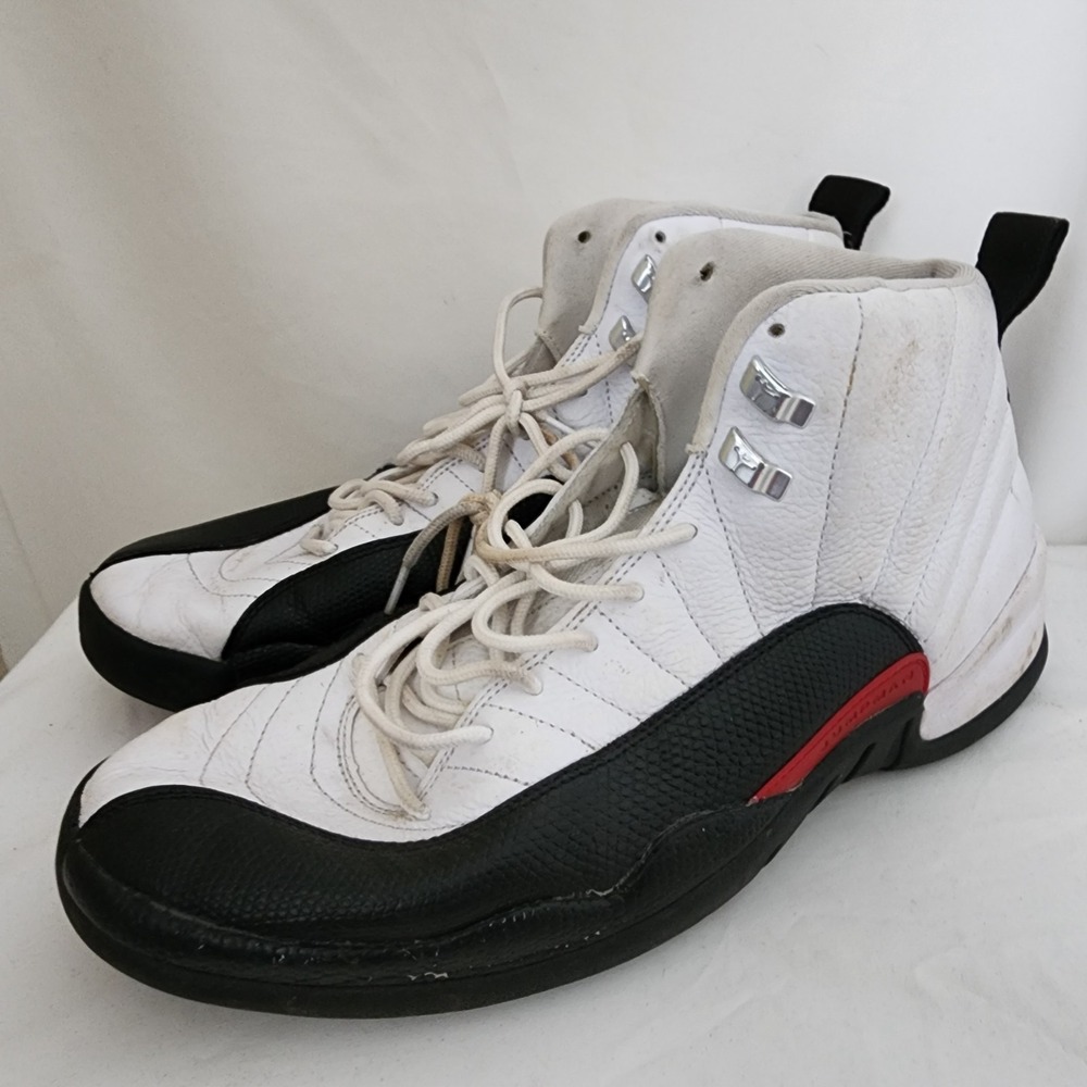 Jordan Sneakers Size 12 Two 3 NO INSOLES CT8013-162 Retro Taxi Flip